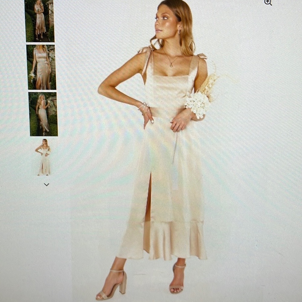 Bridesmaids dress— never been worn! Tags still on!